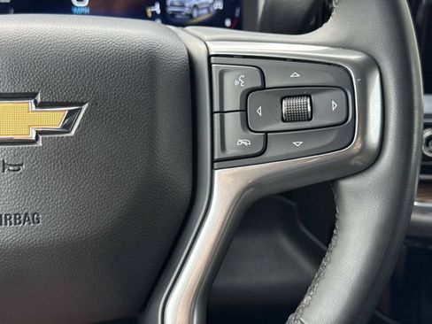Used 2023 Chevrolet Silverado 1500 LT w/ LPO, Dark Essentials Package AWD/4WD image 6
