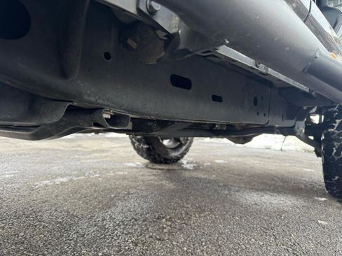 Used 2019 Jeep Wrangler Sport image 19