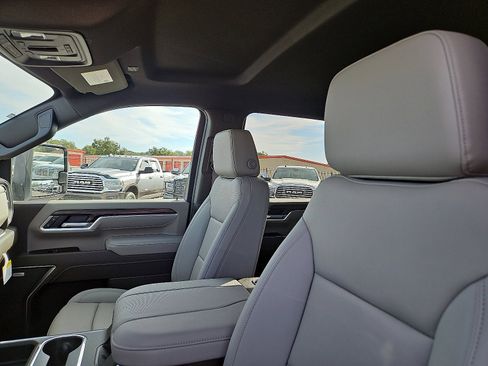New 2026 GMC Sierra 2500 SLT w/ Texas SLT Premium Package image 13