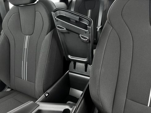 New 2025 Hyundai Elantra Sport FWD image 18
