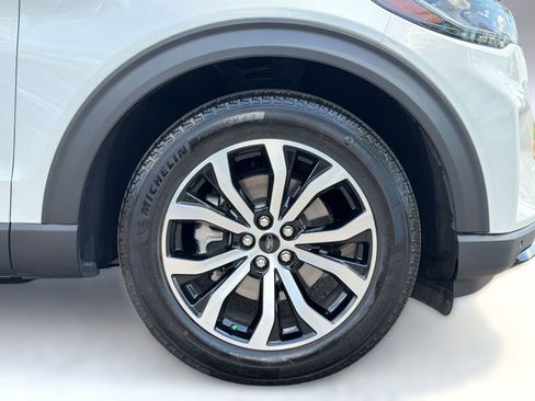 Used 2025 Ford Explorer ST-Line w/ Premium Package RWD image 12