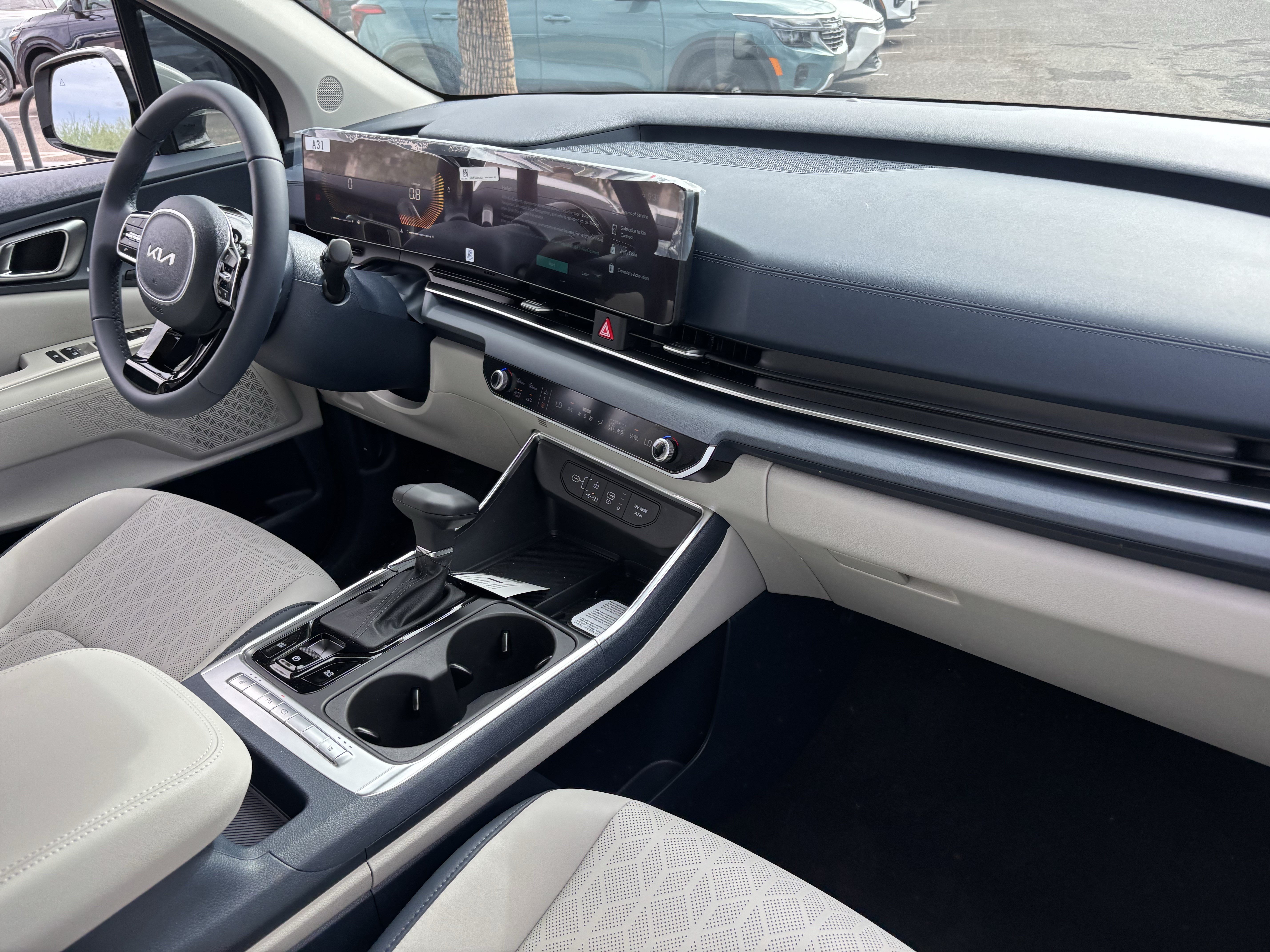 New 2026 Kia Carnival EX FWD image 6