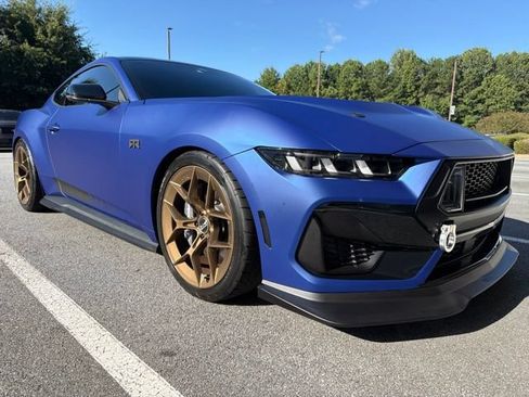 Used 2024 Ford Mustang GT Premium w/ GT Performance Package RWD image 3
