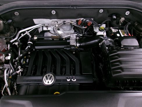 Used 2019 Volkswagen Atlas SE AWD/4WD image 18