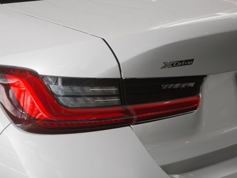 New 2026 BMW 330i xDrive Sedan w/ Premium Package image 35