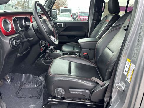 Certified 2020 Jeep Wrangler Unlimited Rubicon w/ Dual Top Group image 8