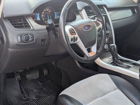 Used 2013 Ford Edge SEL image 10