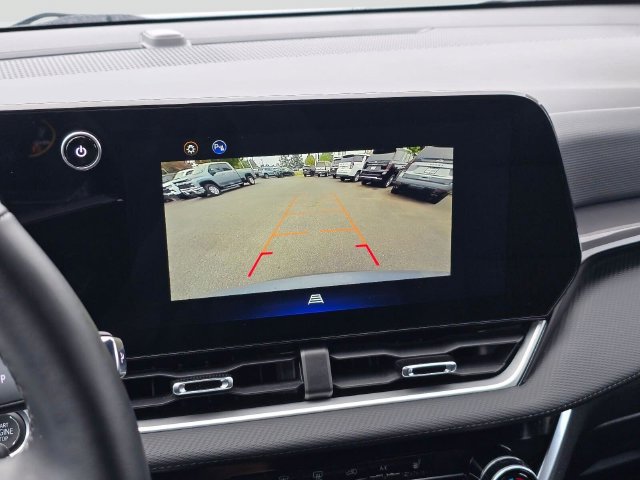 Used 2025 Chevrolet Equinox LT FWD image 26