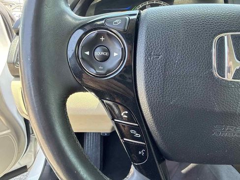 Used 2014 Honda Accord Touring image 23