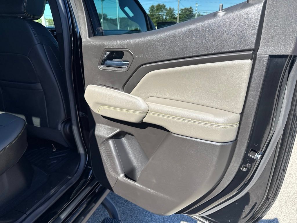 Used 2026 Chevrolet Colorado ZR2 w/ ZR2 Bison Edition AWD/4WD image 27