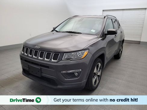 Used 2018 Jeep Compass Latitude w/ Popular Equipment Group FWD image 1