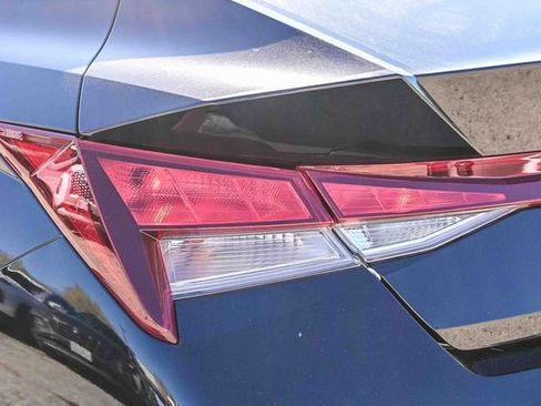 Certified 2026 Hyundai Elantra SE w/ Cargo Package FWD image 8