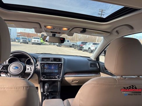 Used 2019 Subaru Outback 2.5i Limited image 16