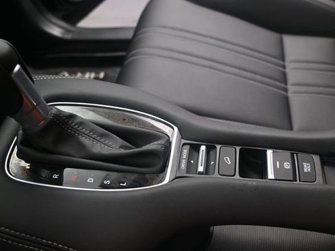 Used 2026 Honda HR-V EX-L image 12