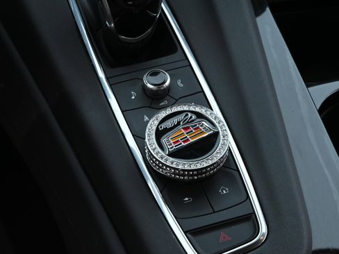 Used 2021 Cadillac Escalade Sport w/ Driver Assist Tech Package image 21