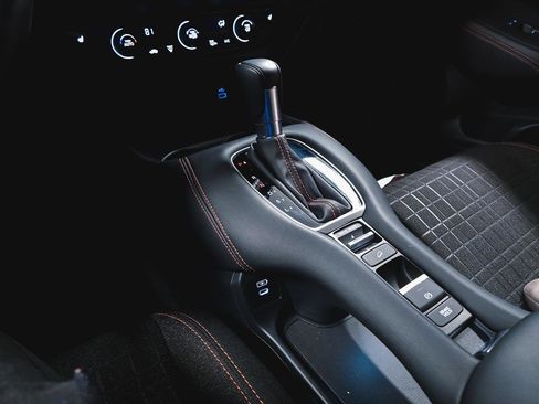 Certified 2023 Honda HR-V Sport image 30