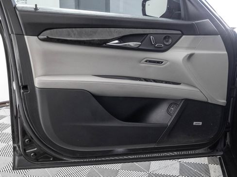 Used 2018 Cadillac CT6 Luxury AWD/4WD image 36