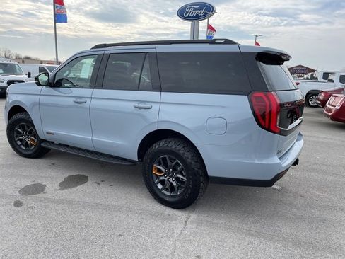 New 2026 Ford Expedition Tremor image 13