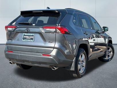 Used 2022 Toyota RAV4 XLE w/ Convenience Package