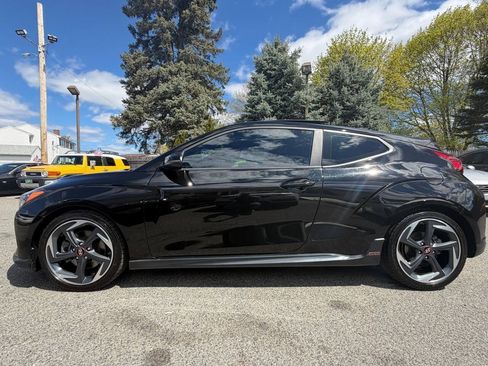 Used 2019 Hyundai Veloster Turbo FWD image 8