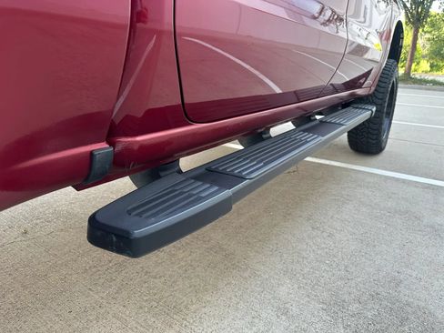 Used 2019 Chevrolet Silverado 1500 RST AWD/4WD image 10