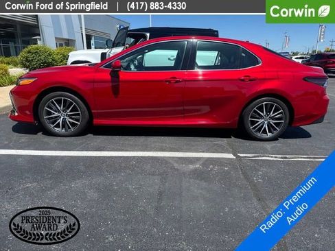 Used 2024 Toyota Camry XLE w/ Navigation Package FWD image 4