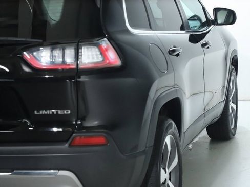 Used 2022 Jeep Cherokee Limited image 47