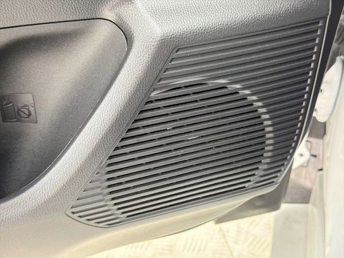 Used 2024 Toyota Prius Prime FWD image 22