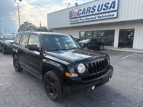 Used 2015 Jeep Patriot Sport w/ Power Value Group FWD image 10