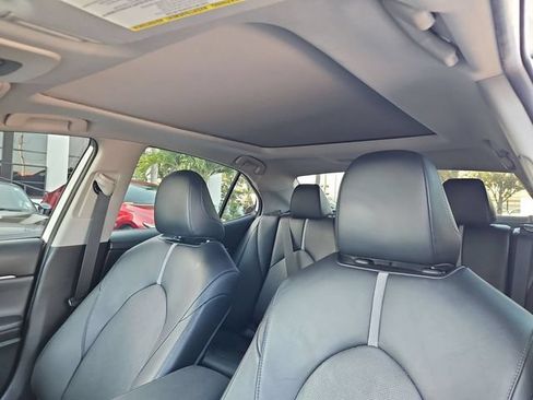 Used 2021 Toyota Camry XSE FWD image 23