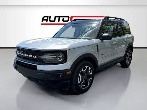 Used 2023 Ford Bronco Sport Outer Banks AWD/4WD image 3
