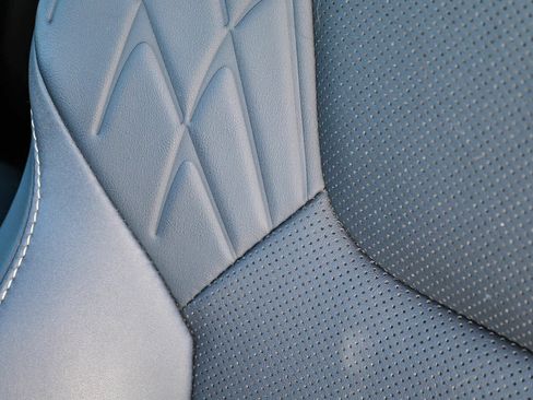 Certified 2025 Lexus RX 350 Premium w/ Accessory Package (Z1) FWD image 28