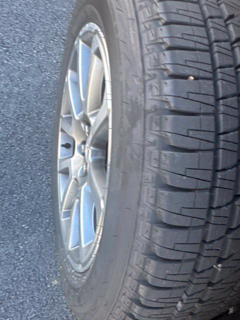 Used 2022 GMC Canyon Denali AWD/4WD image 6