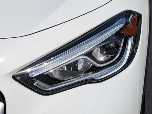 Certified 2022 Mercedes-Benz GLA 250 4MATIC image 6