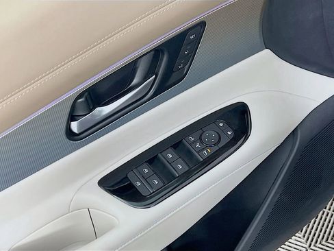 New 2026 Nissan Murano Platinum AWD/4WD image 16