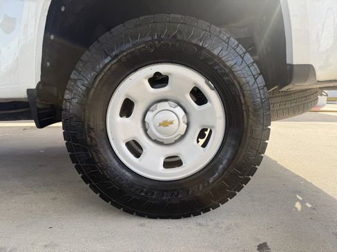 Used 2019 Chevrolet Colorado W/T w/ WT Convenience Package image 11