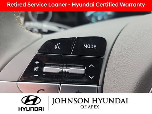 Used 2025 Hyundai Elantra SEL w/ Cargo Package image 25