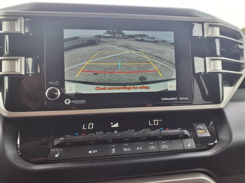 Used 2022 Toyota Tundra SR5 AWD/4WD image 31