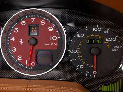 Used 2005 Ferrari 575M Maranello Superamerica RWD image 32