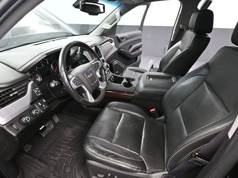 Used 2016 GMC Yukon SLT w/ Premium Edition AWD/4WD image 29