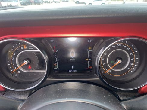 Used 2023 Jeep Gladiator Rubicon w/ LED Lighting Group image 13