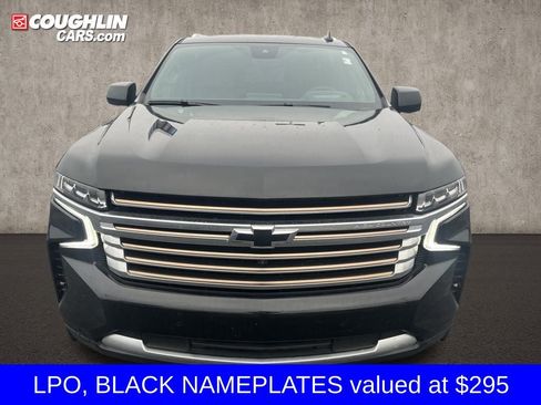 Used 2024 Chevrolet Suburban High Country w/ Advanced Technology Package image 9