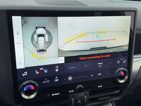 Used 2025 Lexus GX 550 image 28