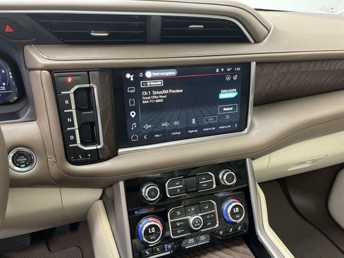 Certified 2024 GMC Yukon Denali AWD/4WD image 20