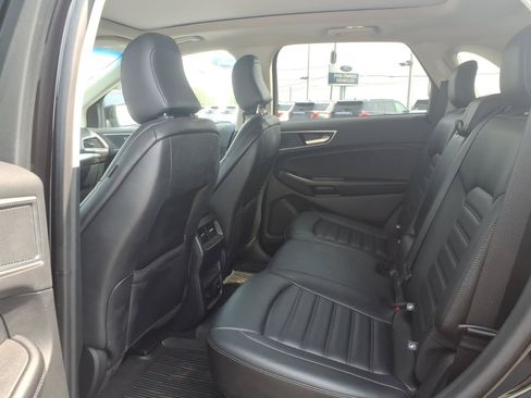Used 2024 Ford Edge SEL w/ Convenience Package AWD/4WD image 16
