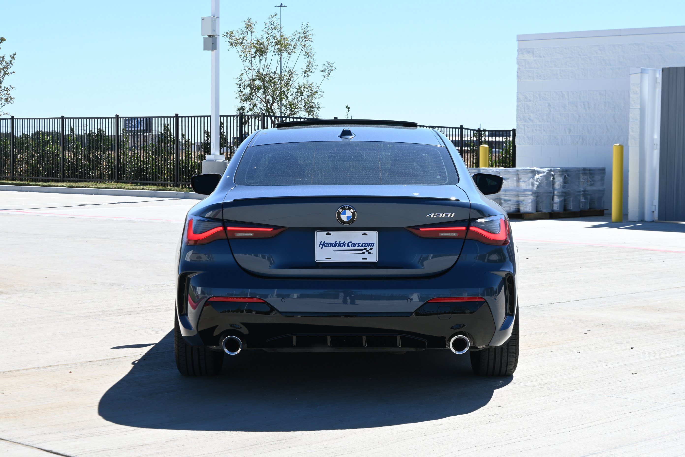 Certified 2025 BMW 430i Coupe w/ M Sport Package RWD image 8