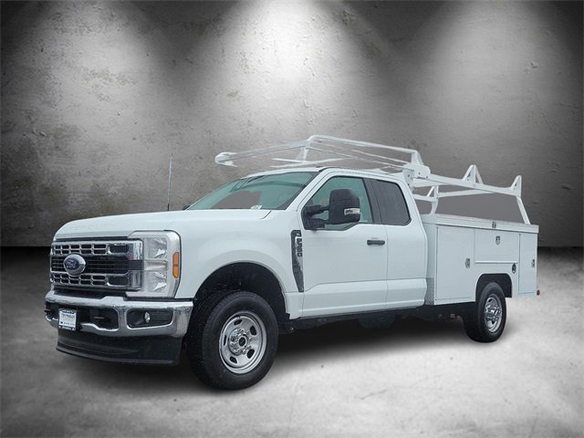 New 2026 Ford F350 XL w/ XL Chrome Package AWD/4WD image 5