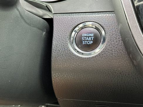 Used 2023 Toyota Camry XSE FWD image 21