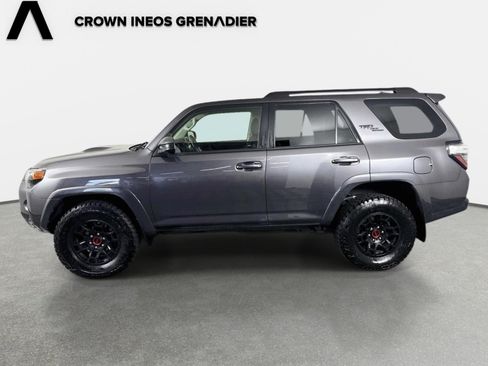 Used 2023 Toyota 4Runner TRD Off-Road AWD/4WD image 8