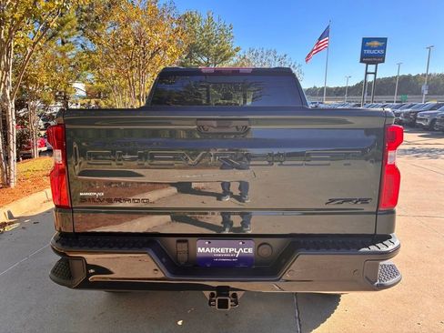 New 2026 Chevrolet Silverado 1500 ZR2 w/ Dark Appearance Package image 11